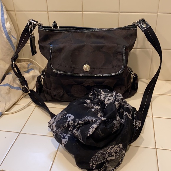 COACH brown with Signature C Black Crossbody Purse - Picture 1 of 17